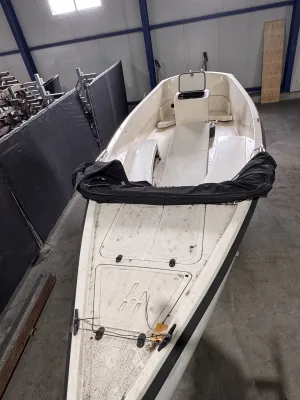 Polyester Sloop Enduro 690 Photo 6