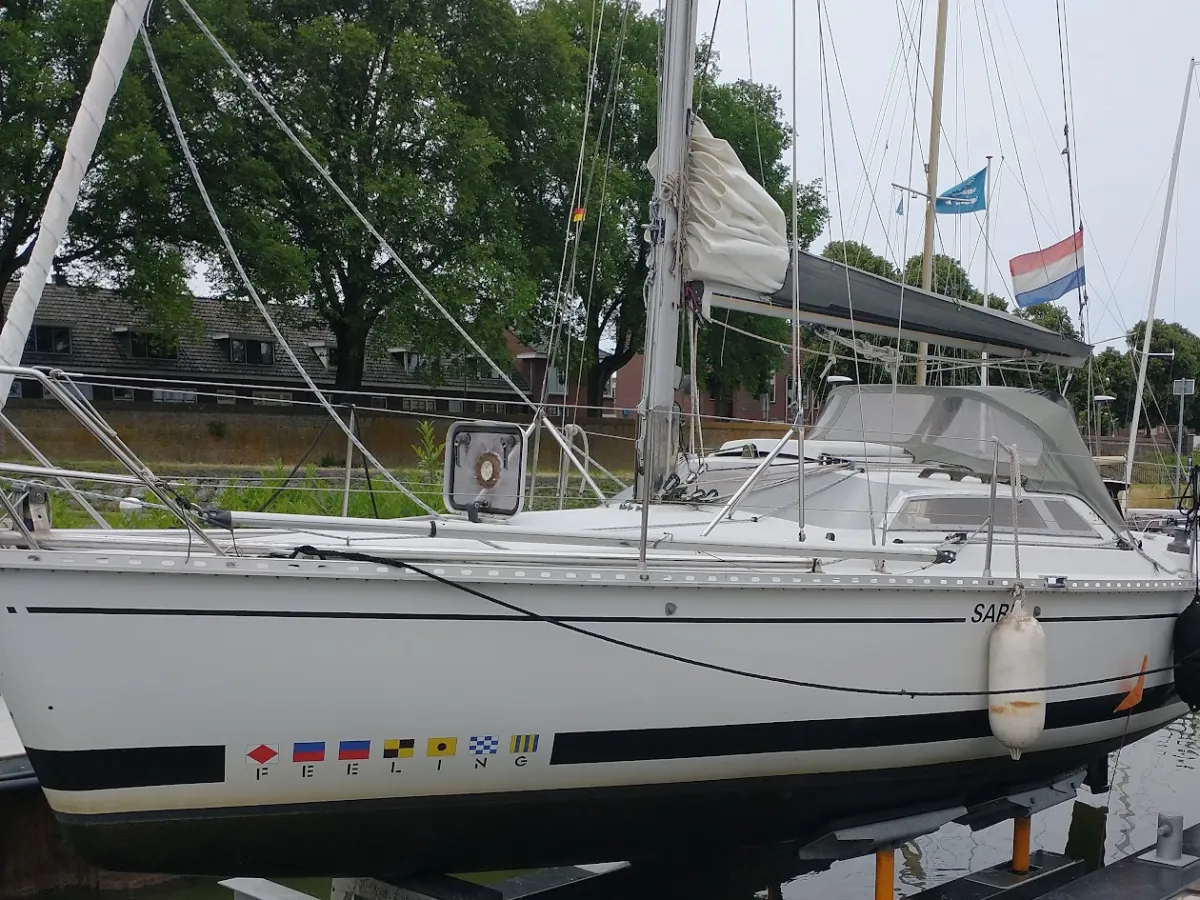 Polyester Sailboat Feeling 29 DI