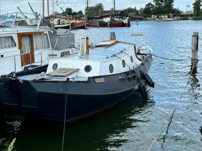 Steel Motorboat Huitema Zeeschouw 800 Photo 0