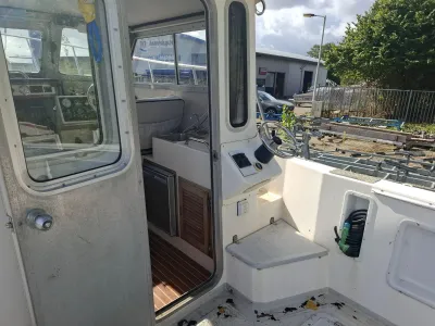 Polyester Motorboat Osprey 24 Photo 11