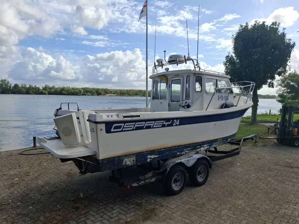 Polyester Motorboat Osprey 24