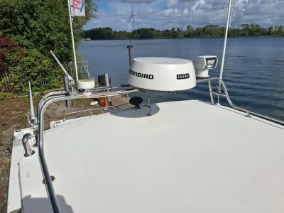 Polyester Motorboat Osprey 24 Photo 8