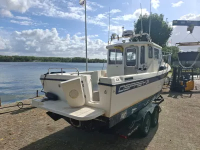 Polyester Motorboat Osprey 24 Photo 24