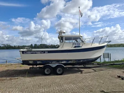 Polyester Motorboat Osprey 24 Photo 1