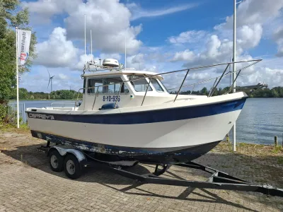 Polyester Motorboat Osprey 24 Photo 2