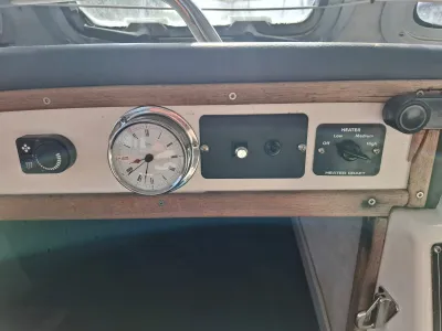 Polyester Motorboat Osprey 24 Photo 16