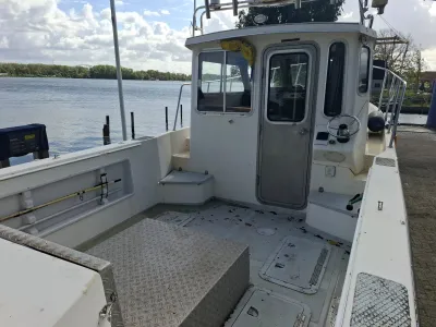 Polyester Motorboat Osprey 24 Photo 21
