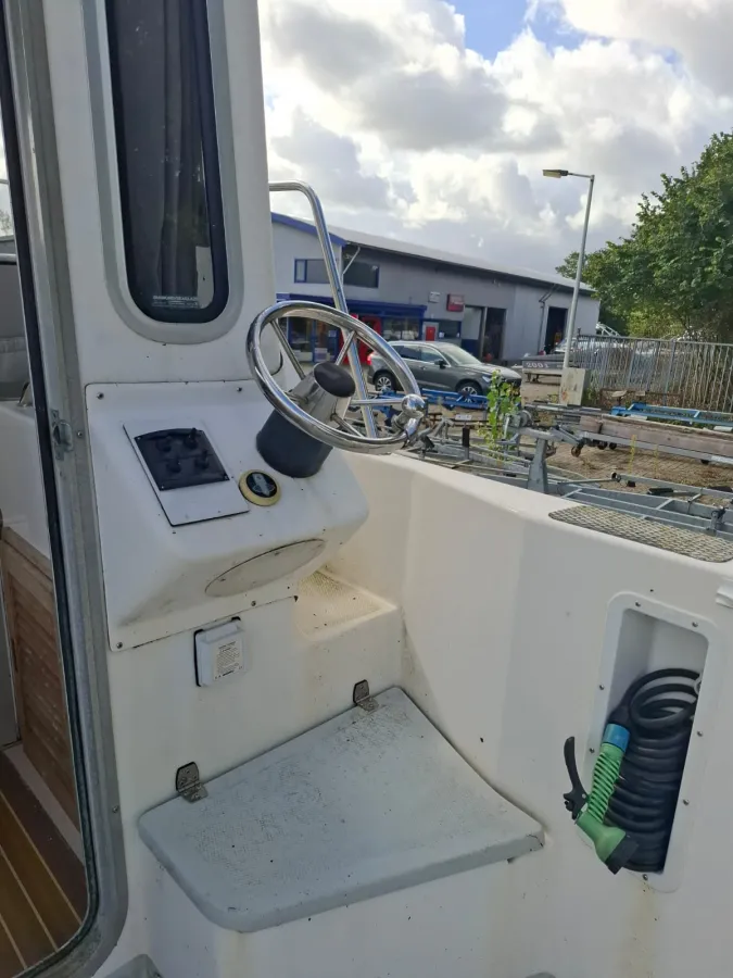 Polyester Motorboat Osprey 24
