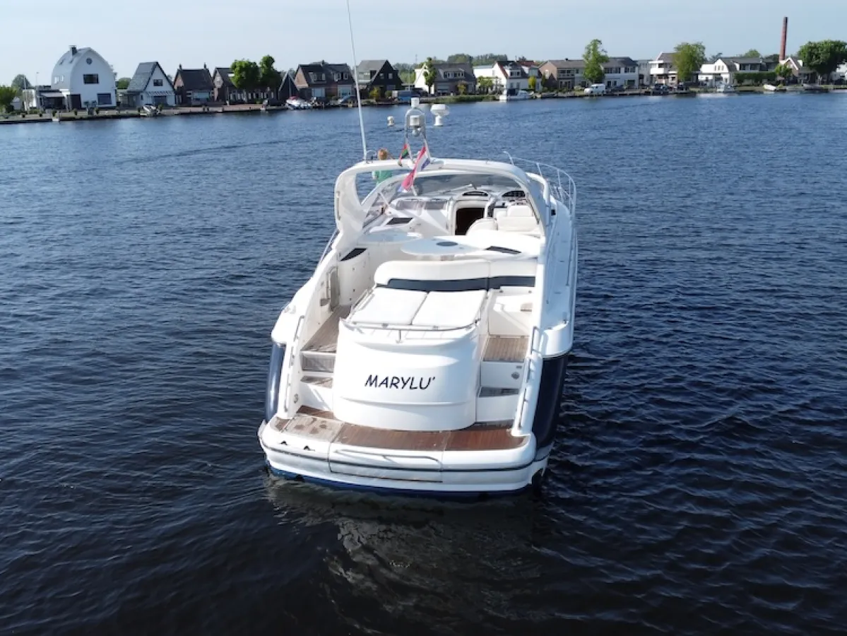Polyester Motorboat Fairline Targa 43