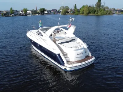 Polyester Motorboat Fairline Targa 43 Photo 3