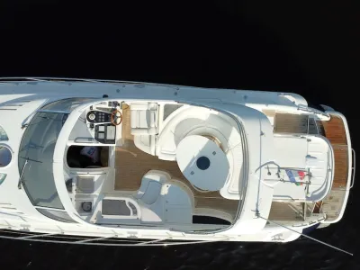 Polyester Motorboat Fairline Targa 43 Photo 4