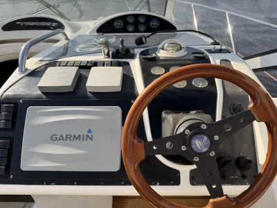 Polyester Motorboat Fairline Targa 43 Photo 12