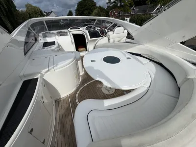 Polyester Motorboat Fairline Targa 43 Photo 19