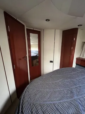 Polyester Motorboat Fairline Targa 43 Photo 41