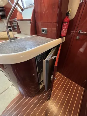 Polyester Motorboat Fairline Targa 43 Photo 34