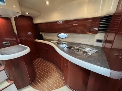 Polyester Motorboat Fairline Targa 43 Photo 38