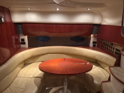 Polyester Motorboat Fairline Targa 43 Photo 37