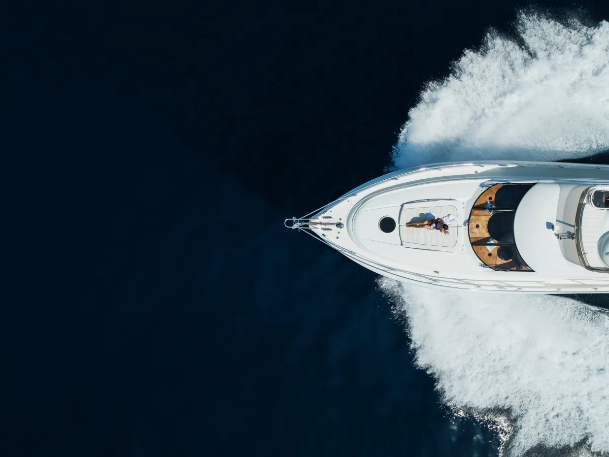 Verbundwerkstoff Motorboot Sunseeker Manhattan 56