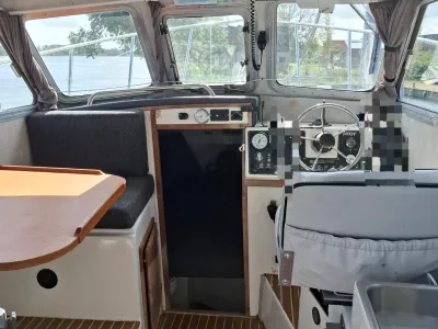 Polyester Motorboat Osprey 24 Photo 28