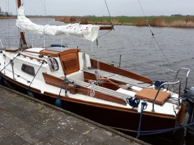 Wood Sailboat Van de Stadt Primaat Photo 1