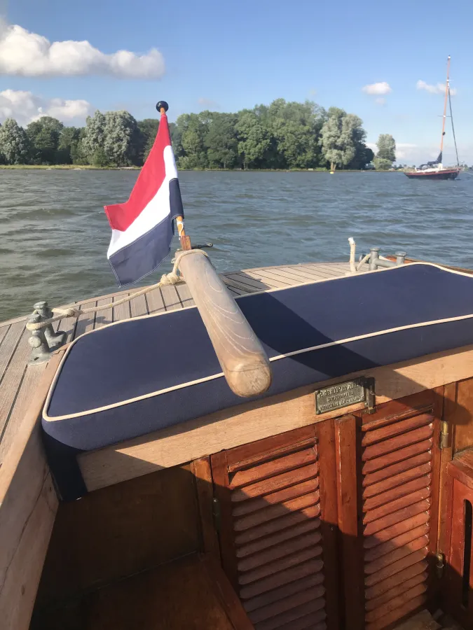 Wood Sloop Spiegelsloep 720