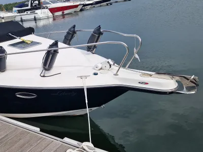 Polyester Motorboat Starcraft 2650 Express Photo 1