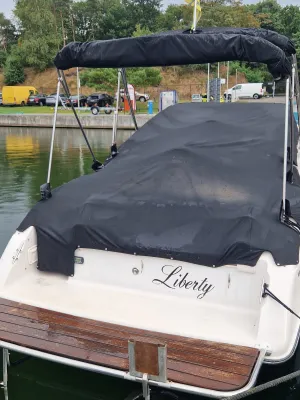 Polyester Motorboat Starcraft 2650 Express Photo 15