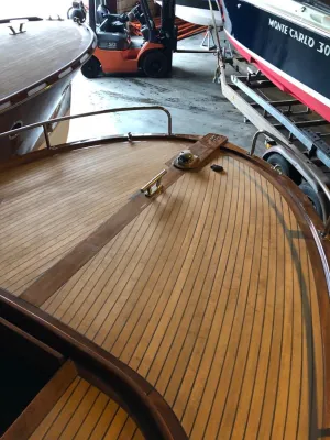 Wood Speedboat Beaver Sundeck 27 Photo 13