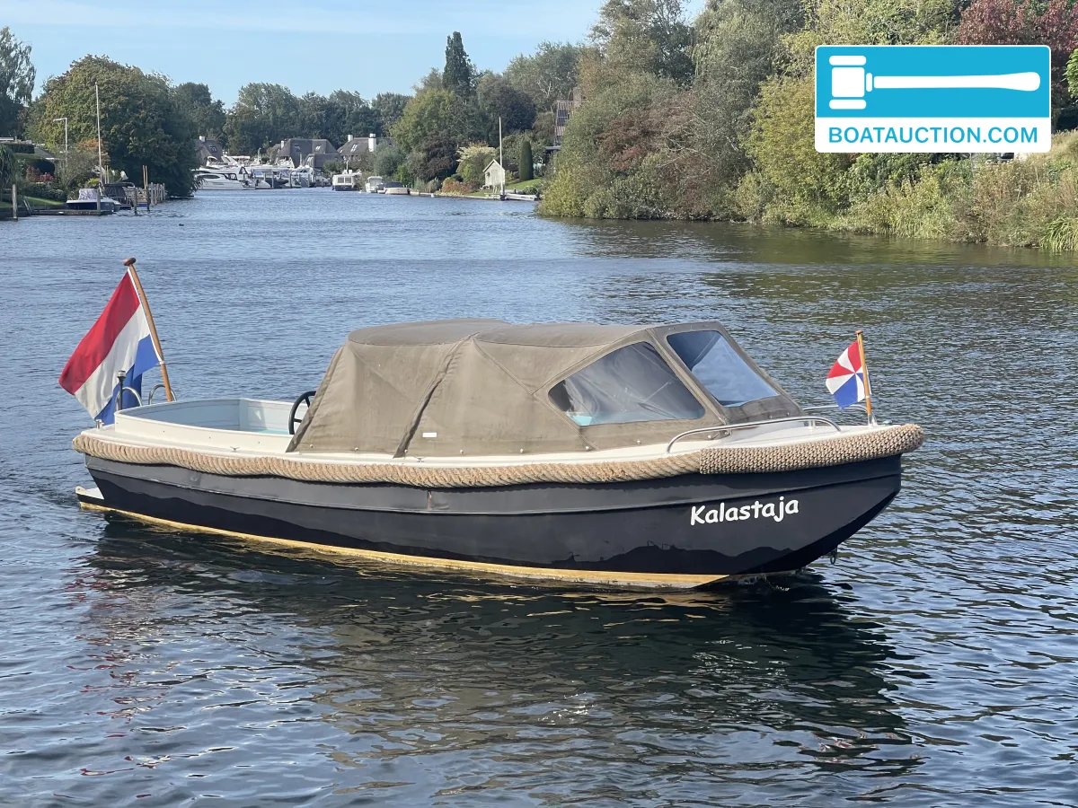 Thumbnail - Sloop 650