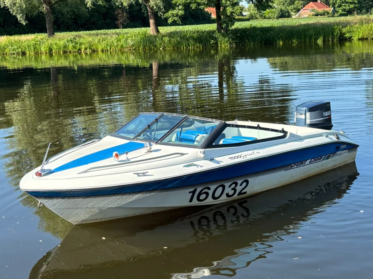Polyester Speedboat SportCraft 150 CB