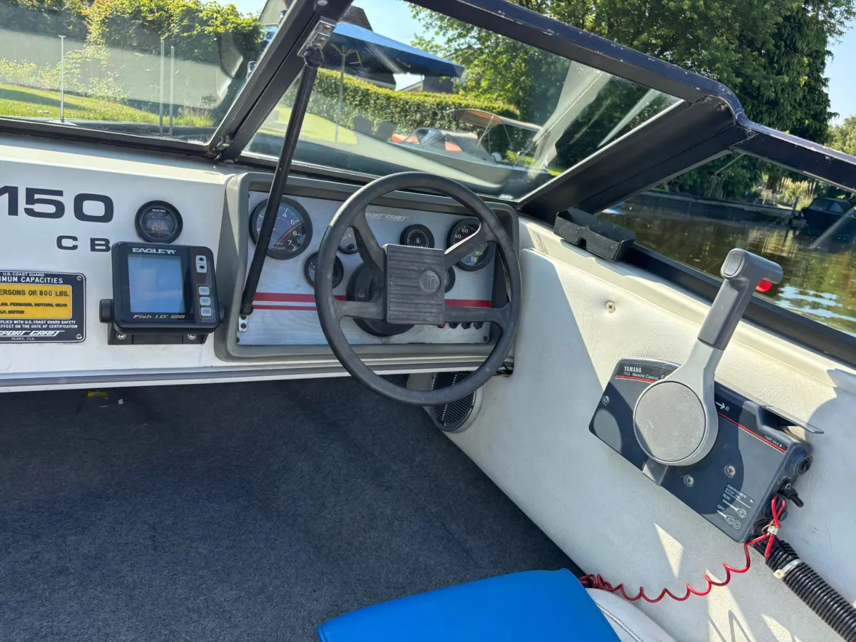 Polyester Speedboat SportCraft 150 CB