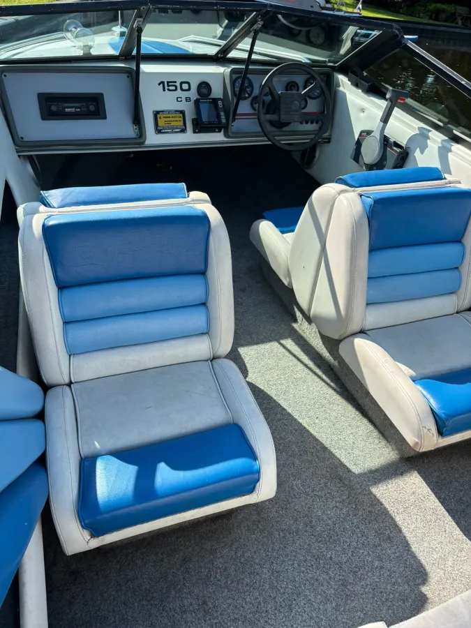 Polyester Speedboat SportCraft 150 CB
