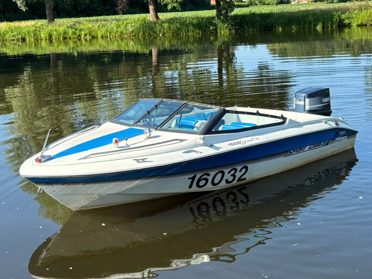 Polyester Speedboat SportCraft 150 CB