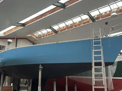 Polyester Sailboat Oyster One Off Photo 4