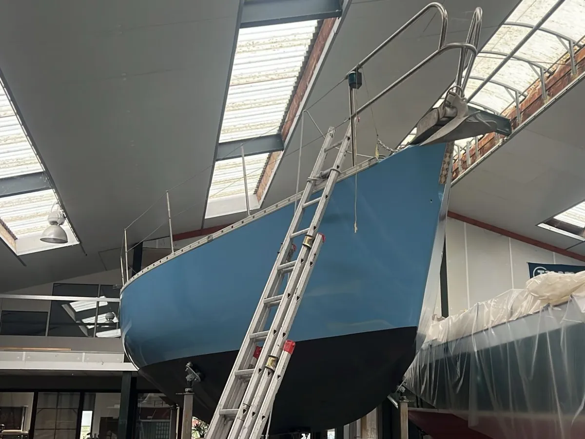 Polyester Sailboat Oyster One Off