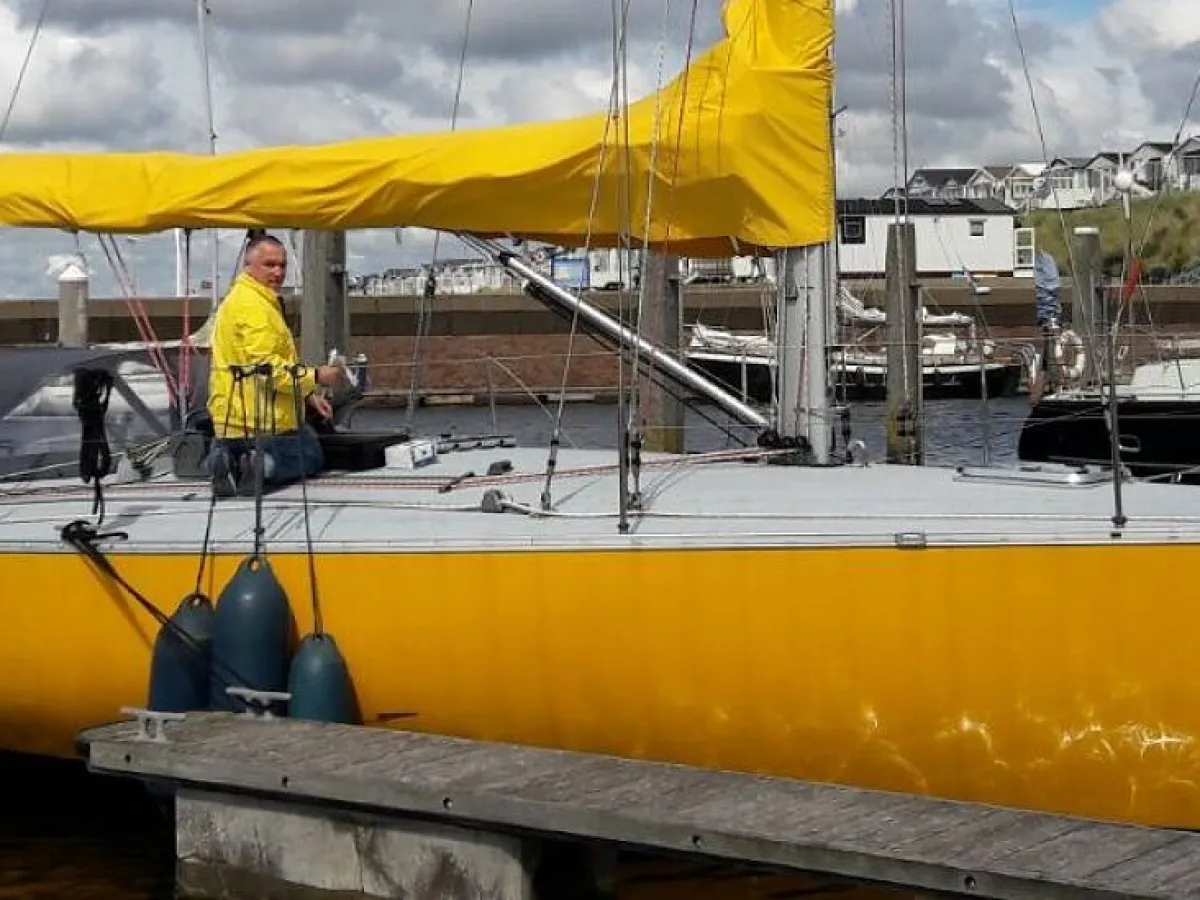Polyester Sailboat Oyster One Off