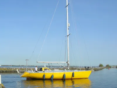Polyester Sailboat Oyster One Off Photo 1