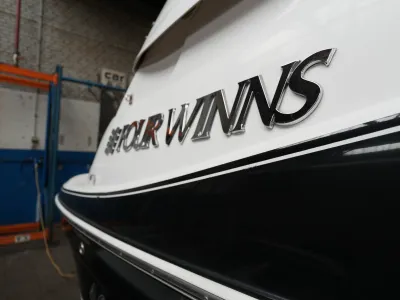 Polyester Speedboot Four Winns Vista 258 Foto 16