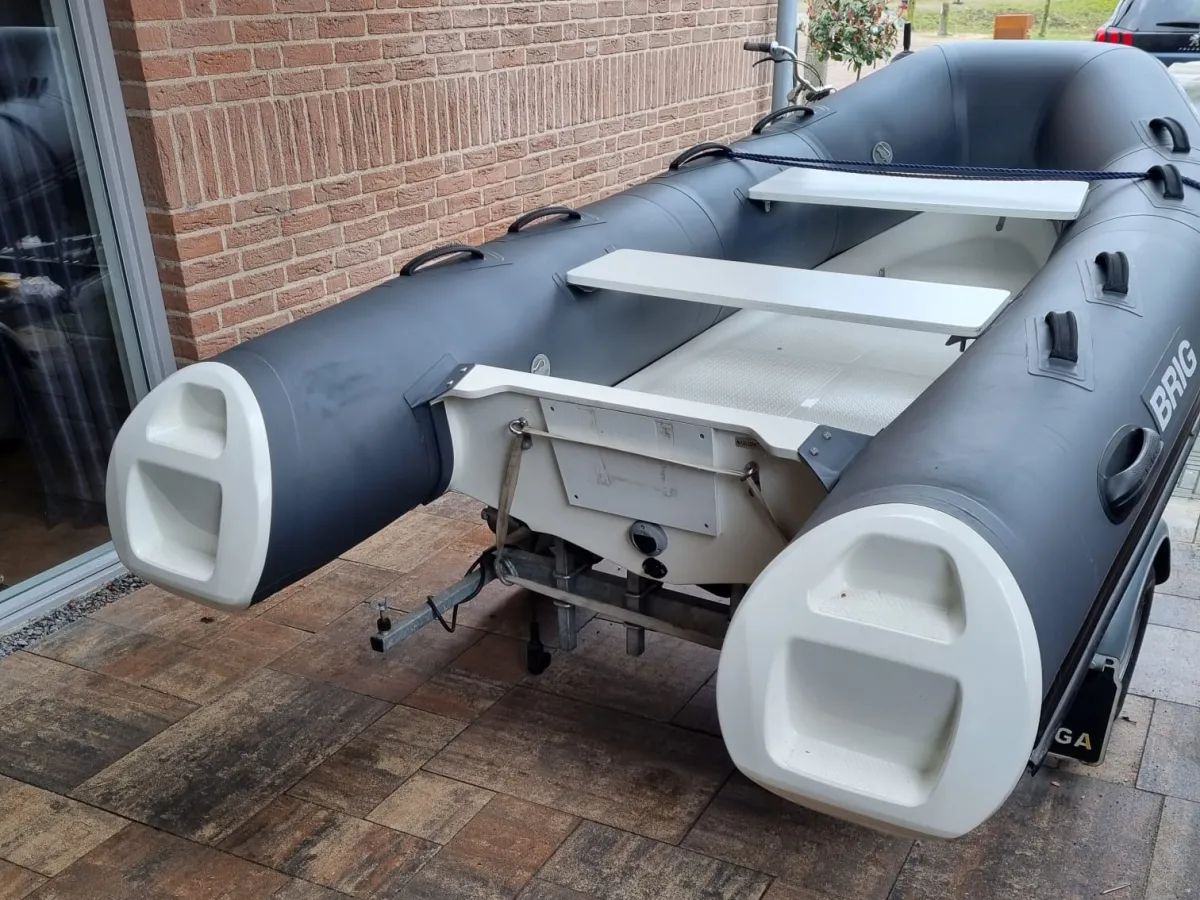 Polyester RIB Brig F300