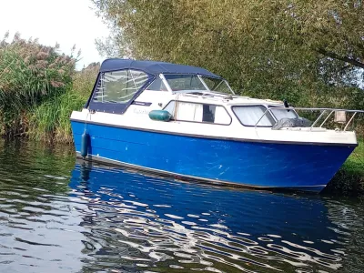 Polyester Motorboat Kilkruiser 720 Photo 0