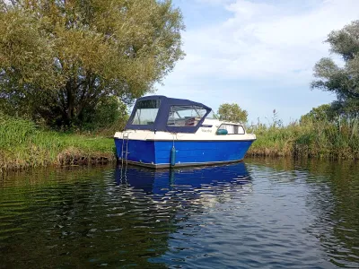 Polyester Motorboat Kilkruiser 720 Photo 1