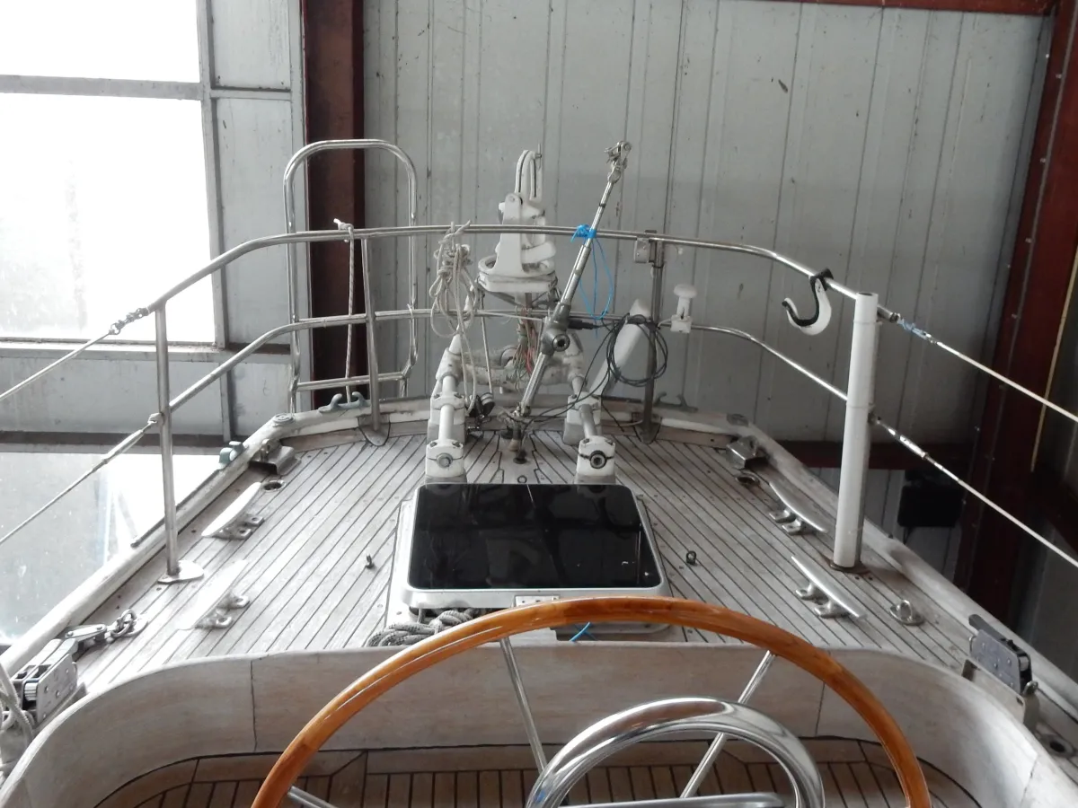 Polyester Voilier Frans Maas Hawk 42
