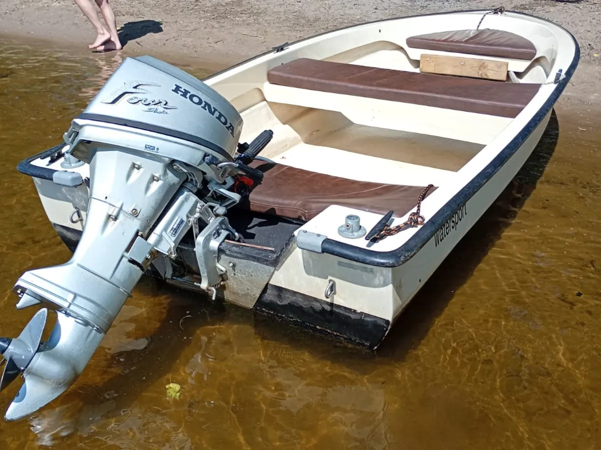 Polyester Bateau à moteur Verano 410