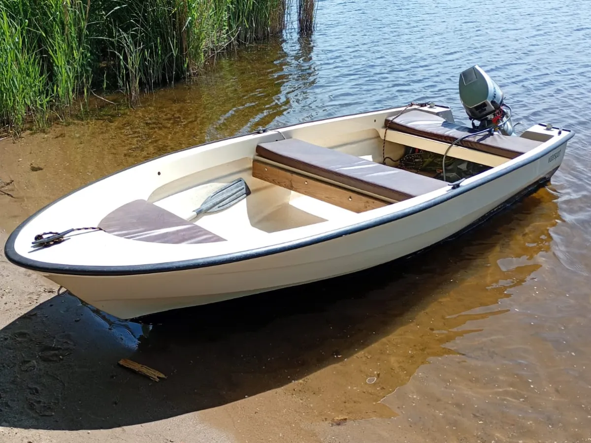 Polyester Bateau à moteur Verano 410