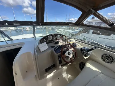 Polyester Motorboot Rinker Fiesta Vee 342 Foto 3