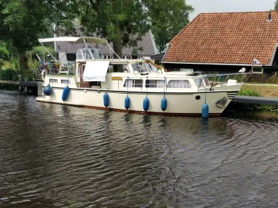 Staal Motorboot Merwede kruiser 1000 Foto 12