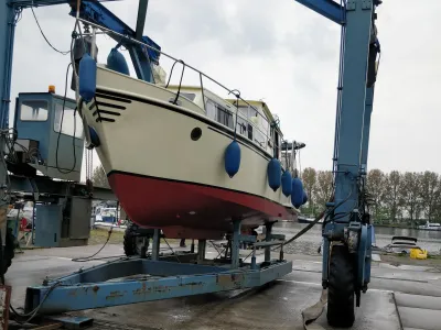 Staal Motorboot Merwede kruiser 1000 Foto 13