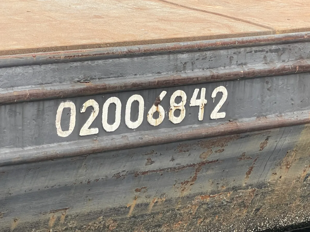 Staal Werkboot Dekschuit 600