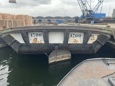 Staal Werkboot Dekschuit 1700 Foto 13