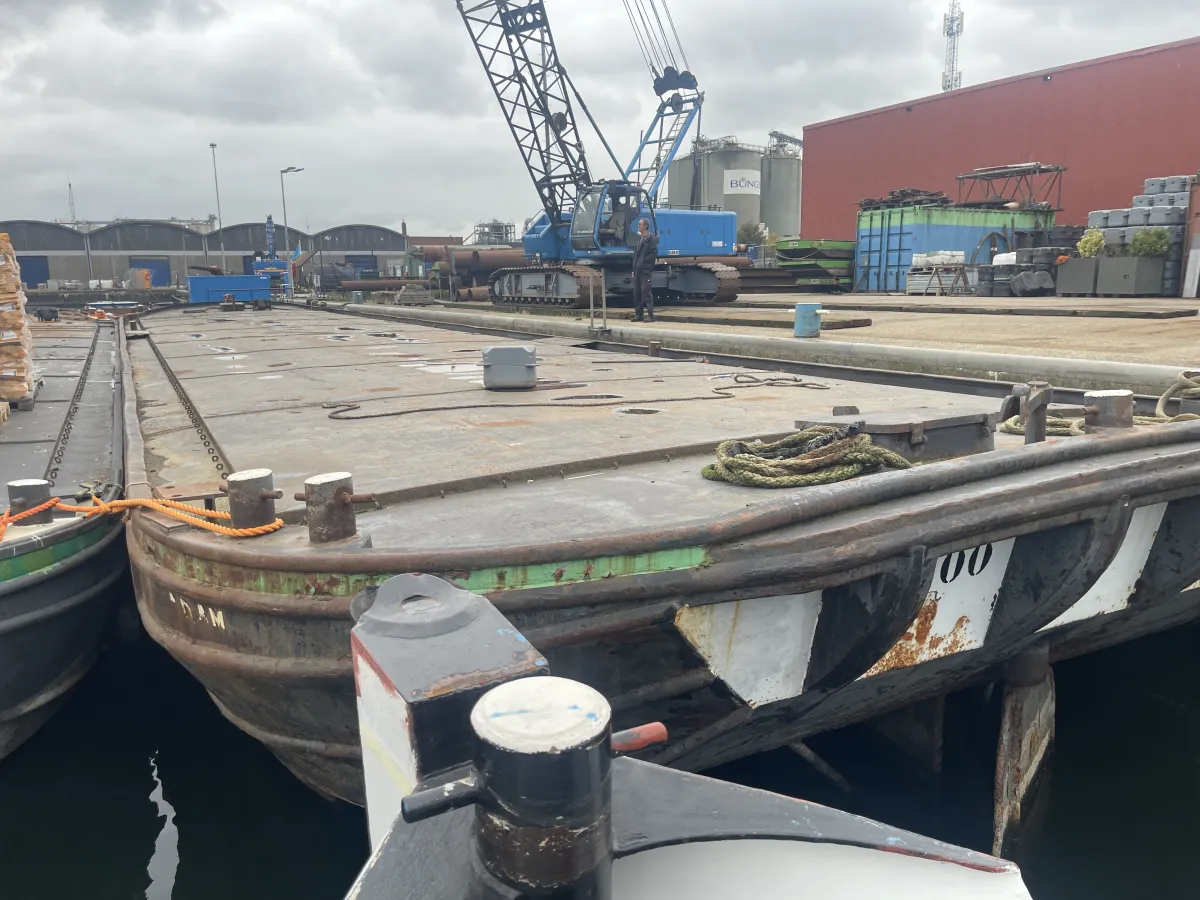 Staal Werkboot Dekschuit 1700